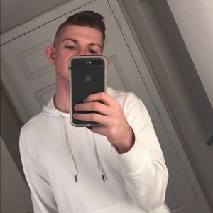 Meet your Posher, Riley